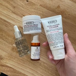 Kiehl’s Skincare Bundle